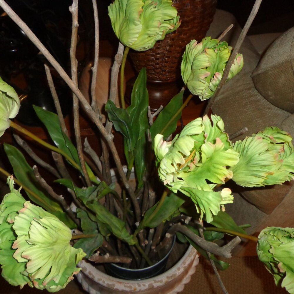 Lot of 8 Faux Long Stem Flowers Greenish Bendable Stems Realistic Looking